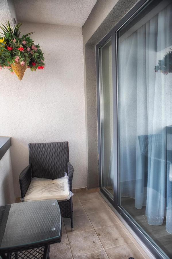 Ferienwohnung Apartament Heavenly Heaven Brașov Exterior foto